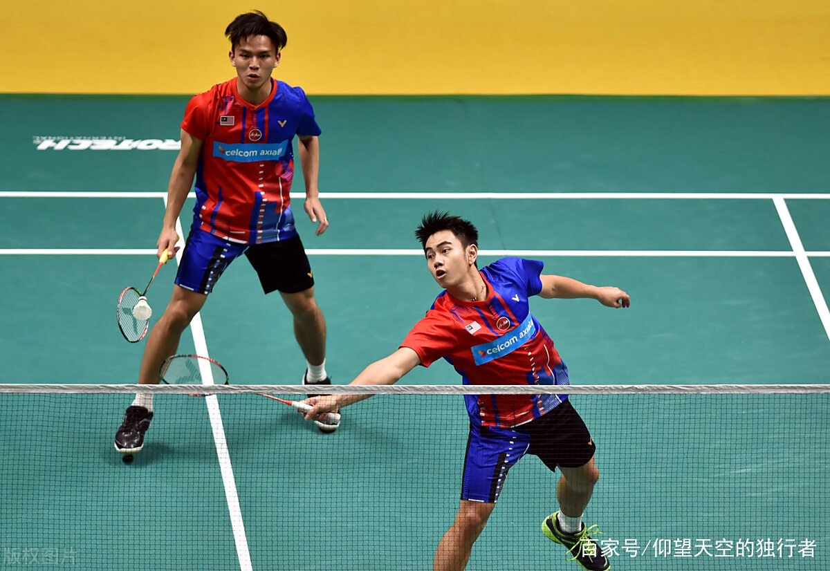 法国羽毛球队绝杀泰国羽毛球队,辛杜统治全场 法国羽毛球队绝杀泰国羽毛球队,辛杜统治全场