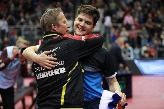 波兰乒乓球队碾压英国乒乓球队,波尔一己之力扛起全队 波兰乒乓球队碾压英国乒乓球队,波尔一己之力扛起全队