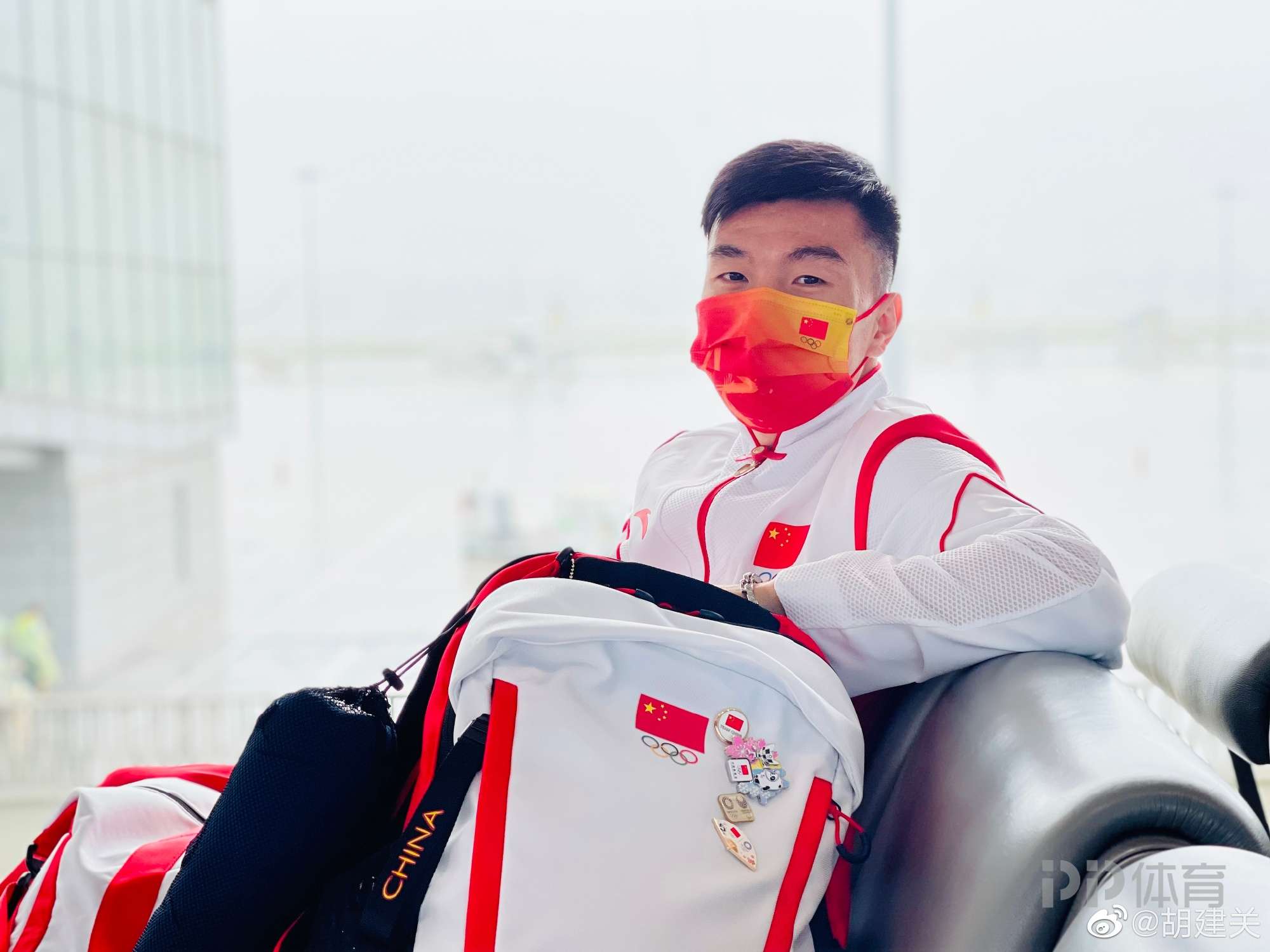 关于拳击队主教练发声,誓言带队登顶的信息 关于拳击队主教练发声,誓言带队登顶的信息