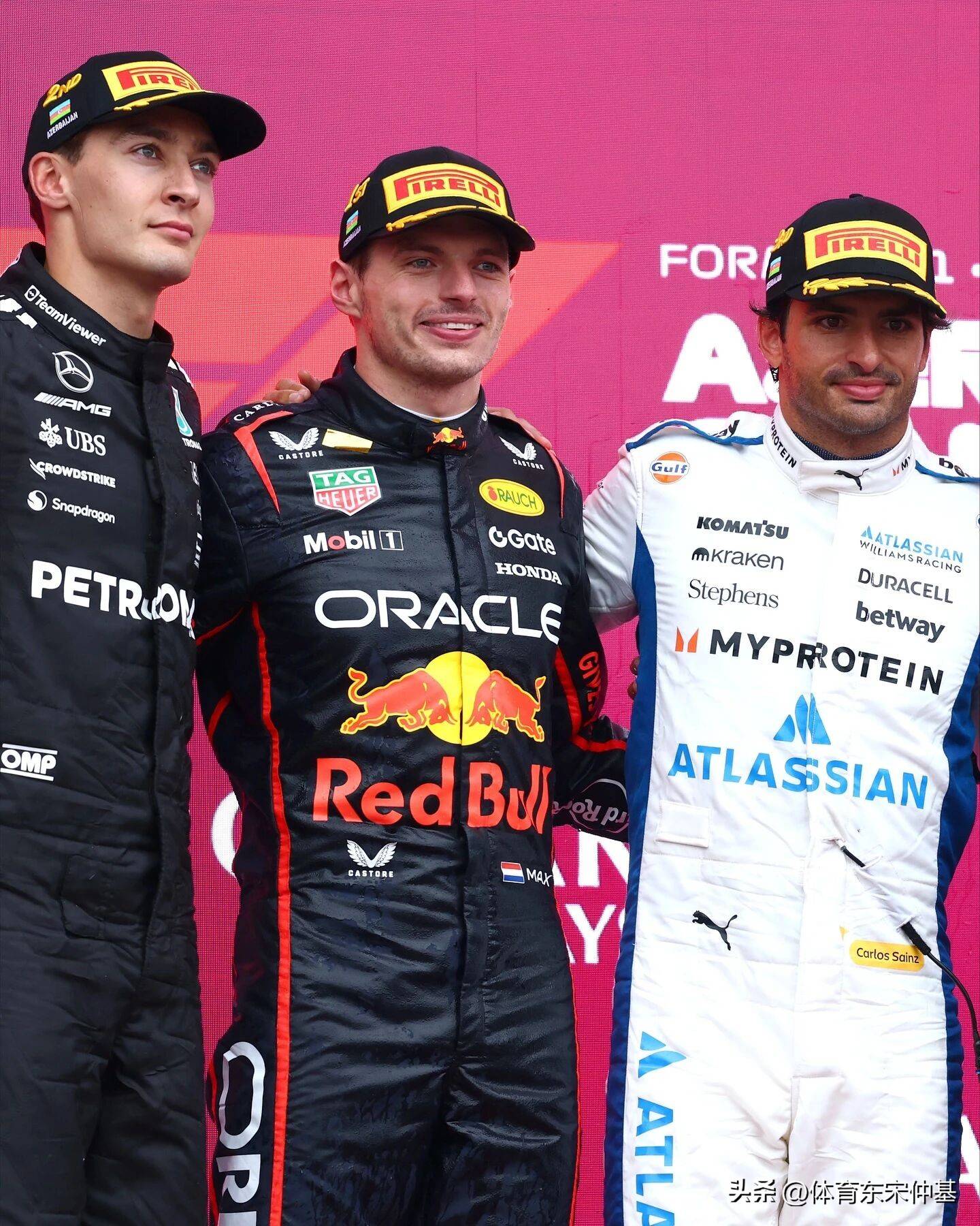 爱游戏入口-索伯车队逆转雷诺车队，塞恩斯点燃赛场