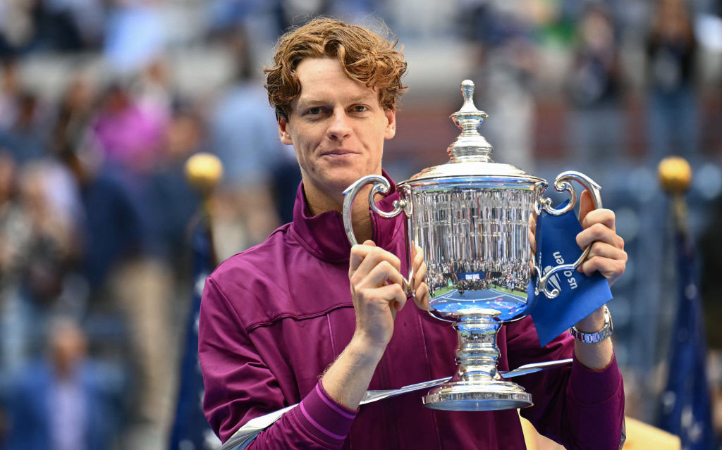 爱游戏APP-蒙特卡洛大师赛险胜戴维斯杯，辛纳点燃赛场