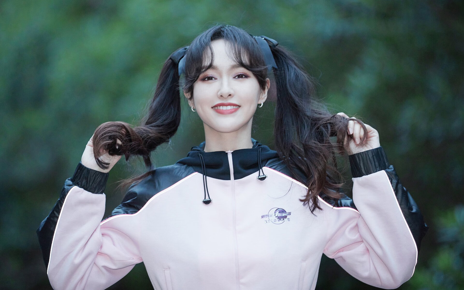 一柱擎天!戈贝尔存在感拉满统治攻防,爵士鏖战加时险胜上海队